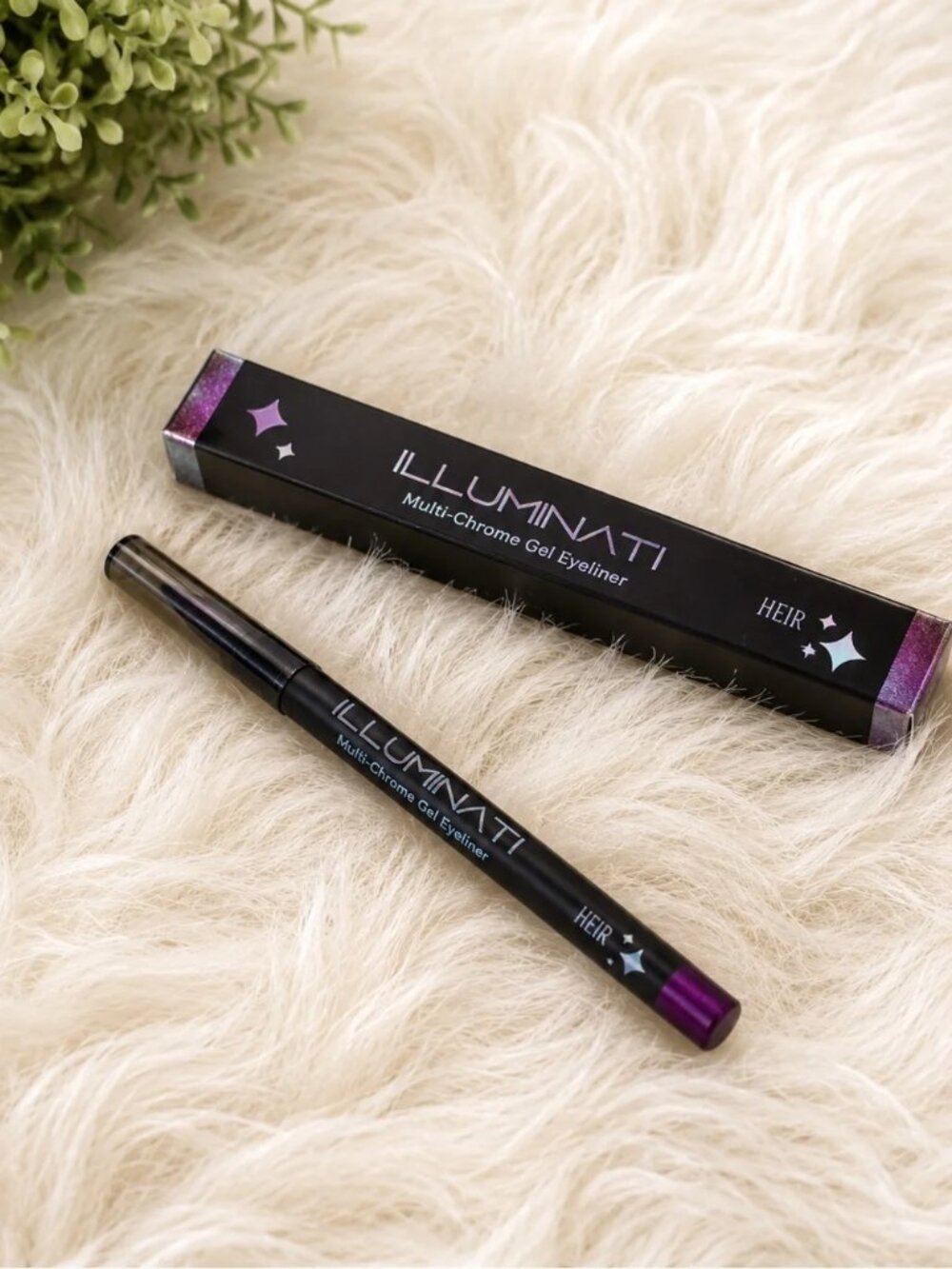 Illuminati PURPLE Multi-Chrome Gel Eyeliner Pencil Purple Heir Full Size New pc
